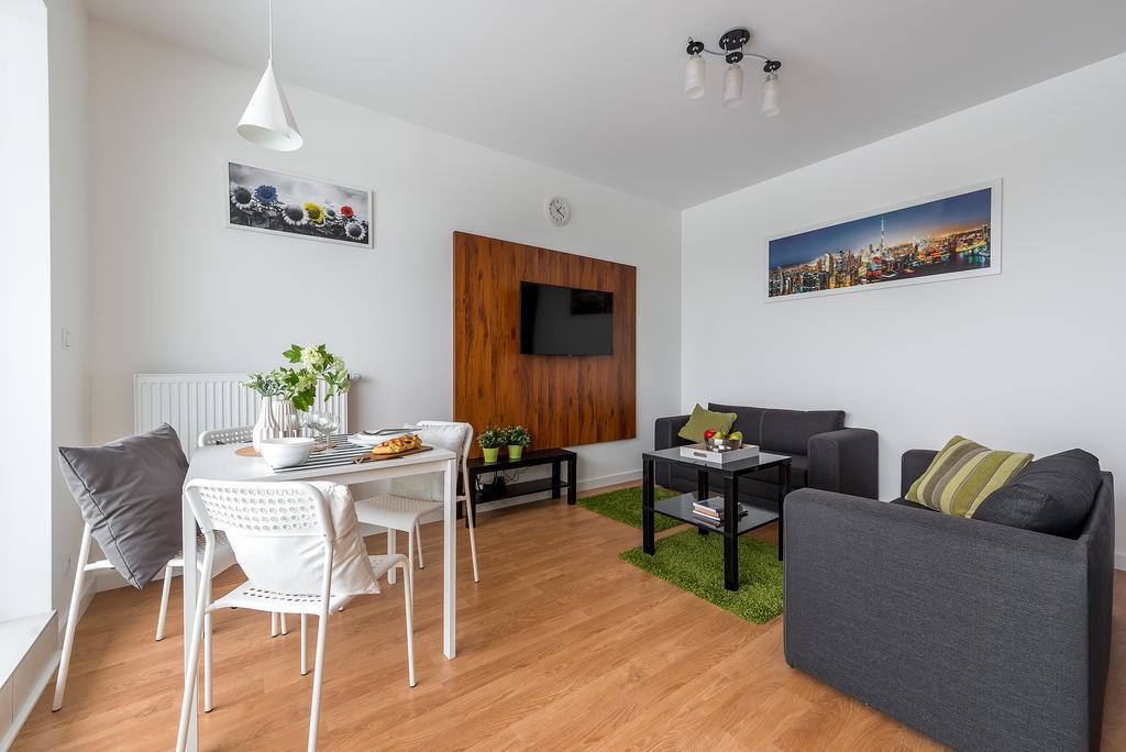 P&O Apartments Szwedzka 바르샤바 외부 사진